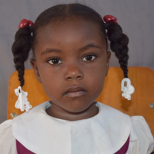 Esther Fadiouna Pierre (2)