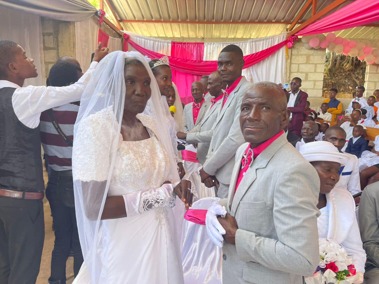 Bail Wedding (4)